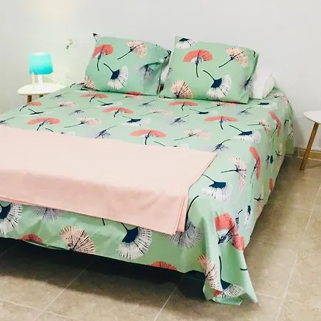 Sunset House Лос-Реалехос